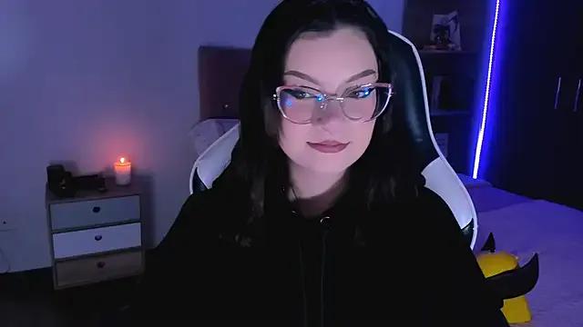 Freechat OphelianaRose33 on StripChat