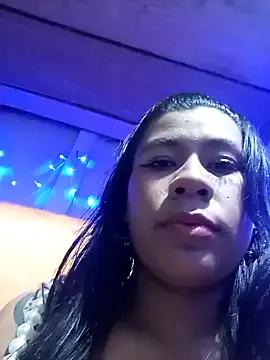 Freechat Pamelamilkk_1007 on StripChat