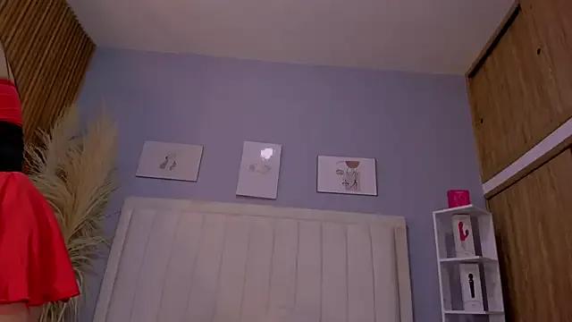 Paula-Brown1 on StripChat