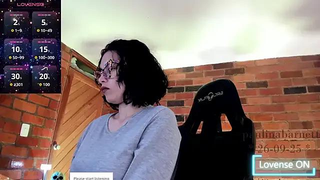 paulinabarnett- on StripChat