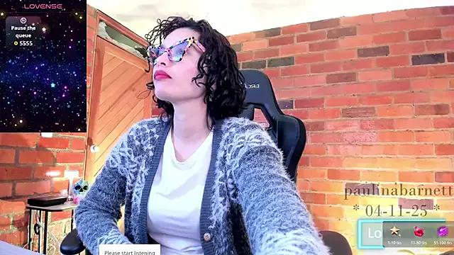 paulinabarnett- on StripChat