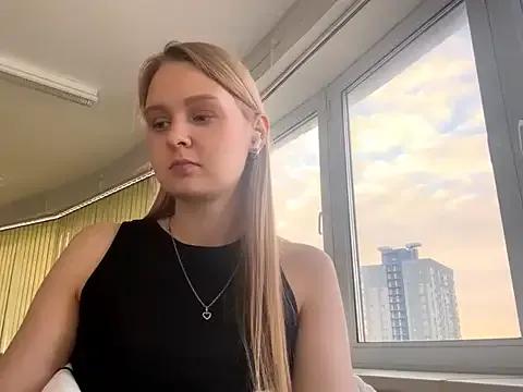 StripChat PaulitaSolow is Freechat PaulitaSolow — air kiss