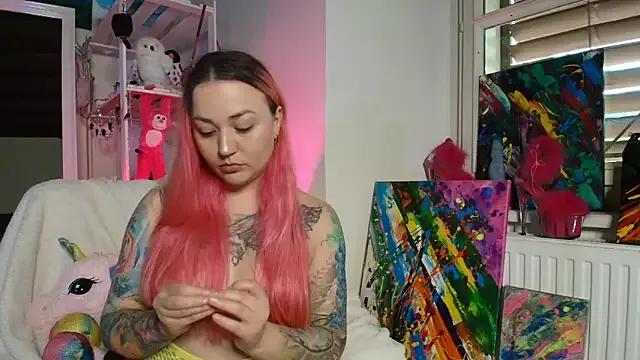 PinkHurricaneOfficial on StripChat