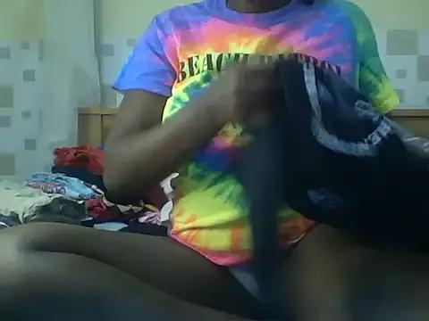 princess-maira on StripChat