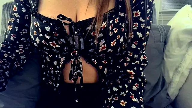 princesssxxxdd3 — take off all ur clothes for daddy