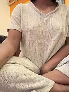 priyadevi17 on StripChat