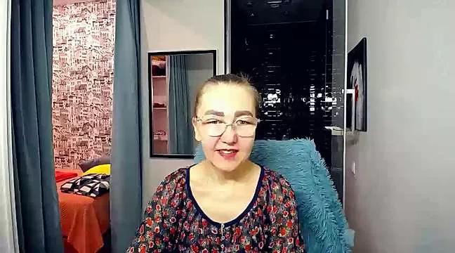 queen_a_n_i on StripChat