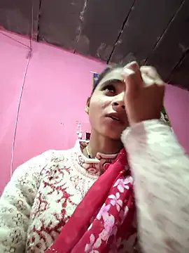 R_Roshni on StripChat