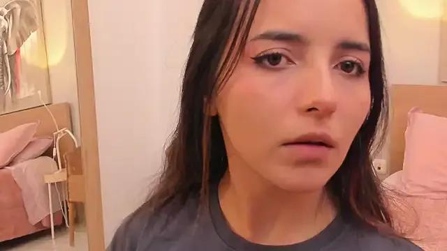 Raychell_Black on StripChat