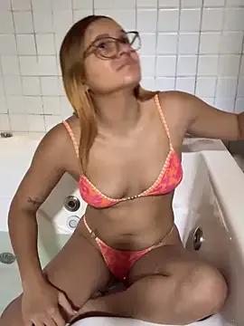 Freechat rayssabjj on StripChat