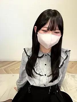 Reina_cute_00_ on StripChat