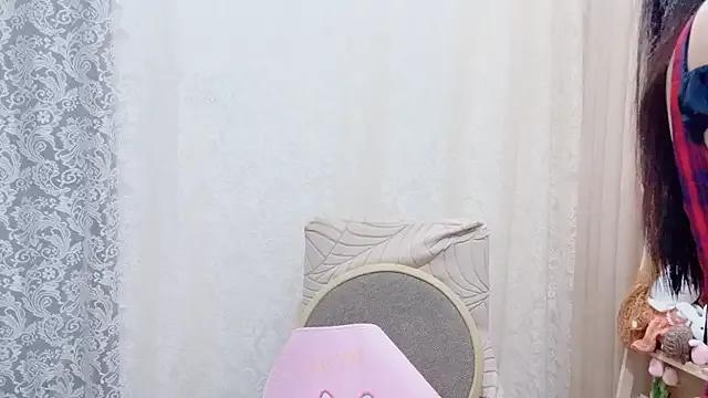 Freechat Rellababyy on StripChat