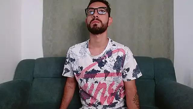 ReyPablo1 on StripChat