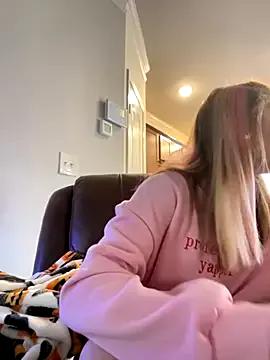 Freechat Riley_ray69 on StripChat