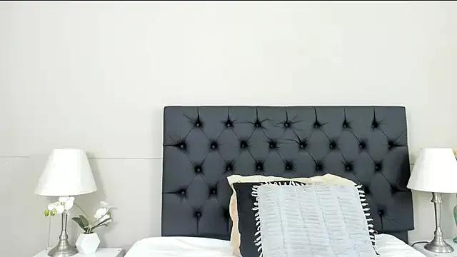 Robin_Rief on StripChat