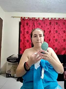 Freechat rosahills on StripChat