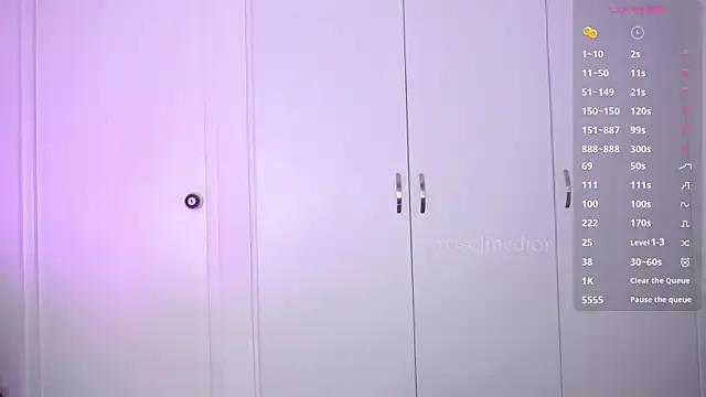 Freechat roselinedior on StripChat