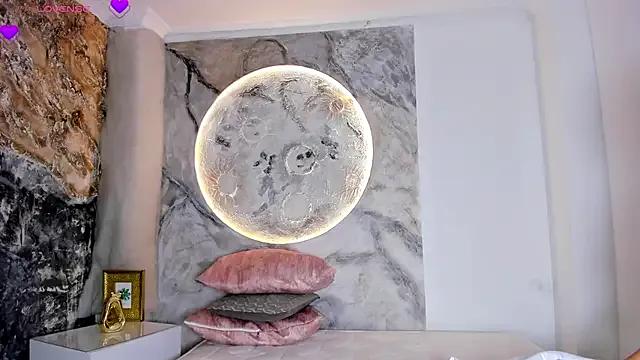 StripChat RoxanaBorns_ is Private RoxanaBorns_ — Ride toy pussy play