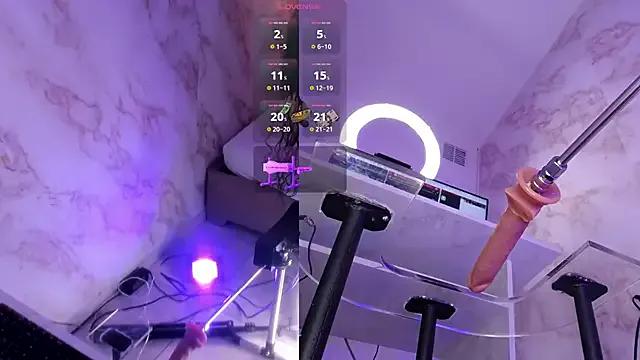 Freechat RoxyLicious_ on StripChat