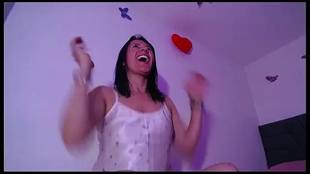 Freechat Rubi_Erotic_ on StripChat