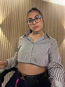 Sarasanders_4 — HI SARA