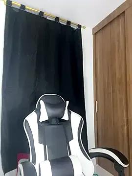 Scarlett05 on StripChat