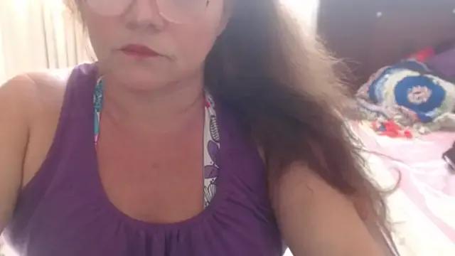 Freechat selenax2023 on StripChat