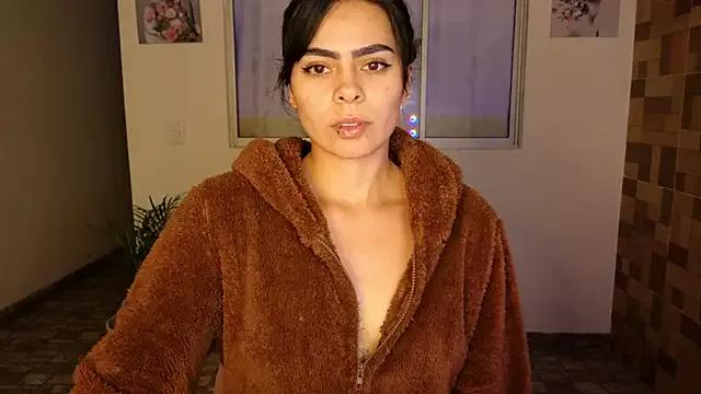 sexyladyy_ on StripChat