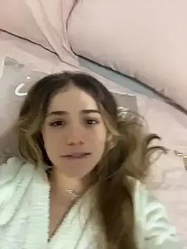 ShelbyHagen on StripChat