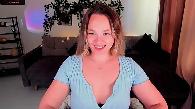 Freechat SherillBrill on StripChat