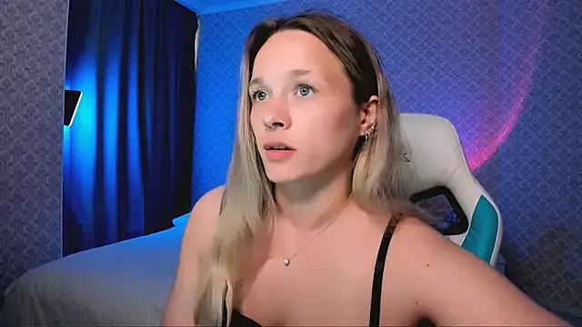 Freechat SherillBrill on StripChat