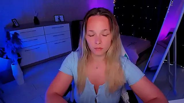 Freechat SherillBrill on StripChat