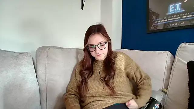 StripChat short_sweetpea is Freechat short_sweetpea — Can you make me cum? ;)