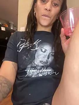 Freechat Shuggabutt on StripChat