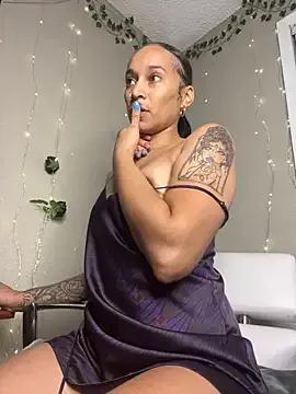 Freechat Shuggabutt on StripChat