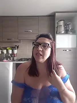 SinfulMarkedQueens — Scissor