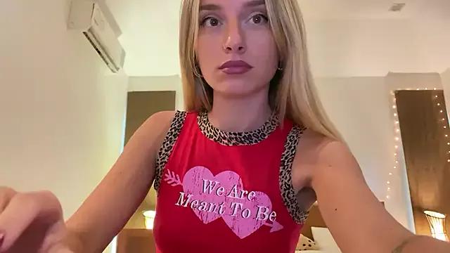 Freechat SirenaBelle on StripChat