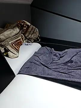 Freechat slavic_boy_39 on StripChat