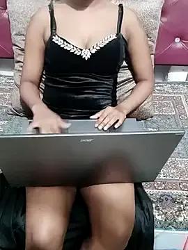 Smayra_model21 on StripChat