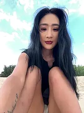 Freechat so-linger on StripChat