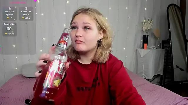 soft_sofi_ on StripChat