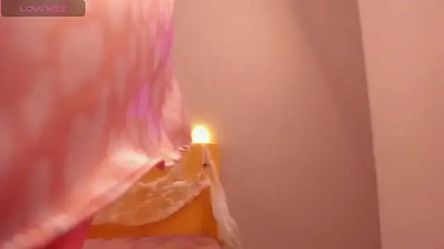 Sophiaa_sensual on StripChat