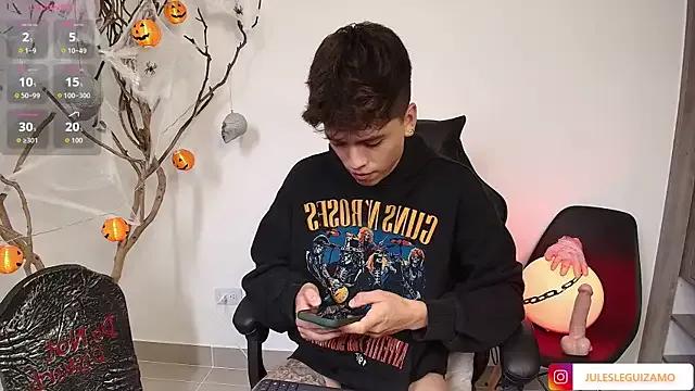 Freechat stev_austin_ on StripChat