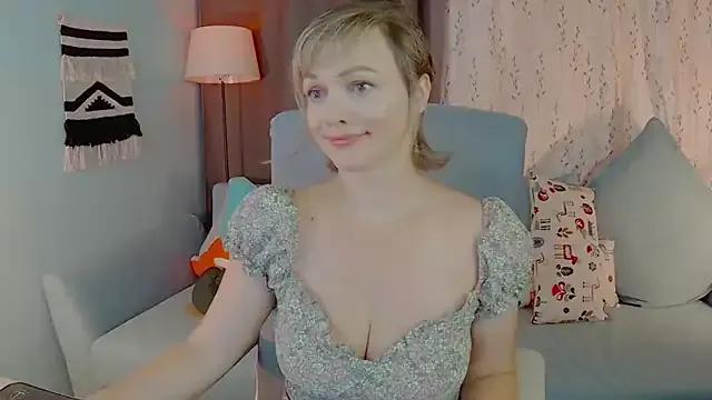 SweetEye on StripChat