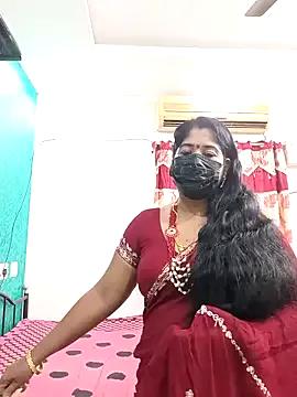 tamil-aunt — Private on StripChat