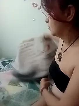 Freechat tany90 on StripChat