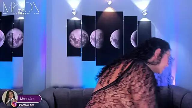 Freechat tatii_moon on StripChat