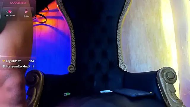 Freechat thaddeus_king on StripChat