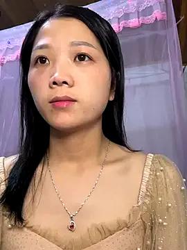 Thaocutee on StripChat