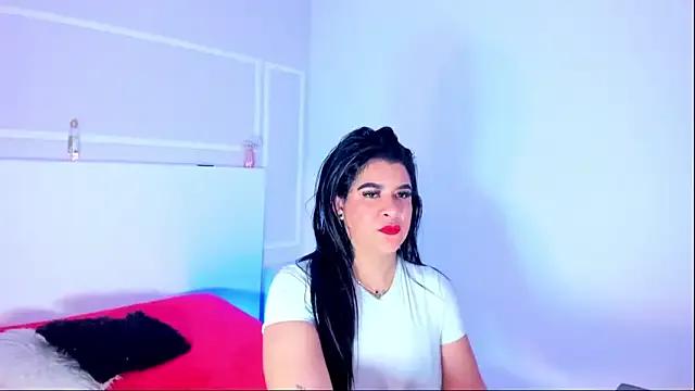 Freechat TianaGlow26 on StripChat